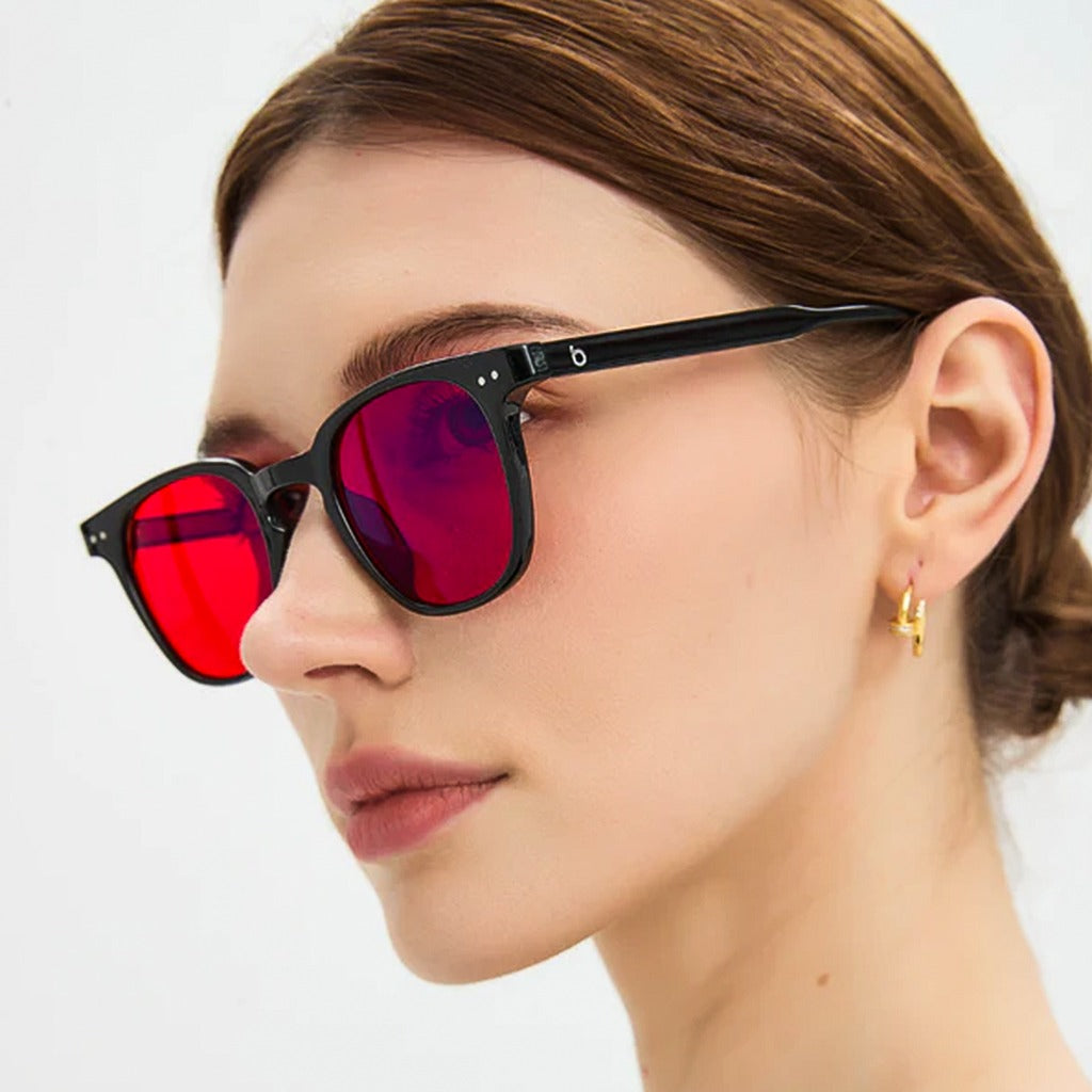 Newton – Focus Glasses · Daytime Protection